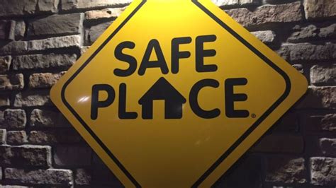 Safe places to meet someone